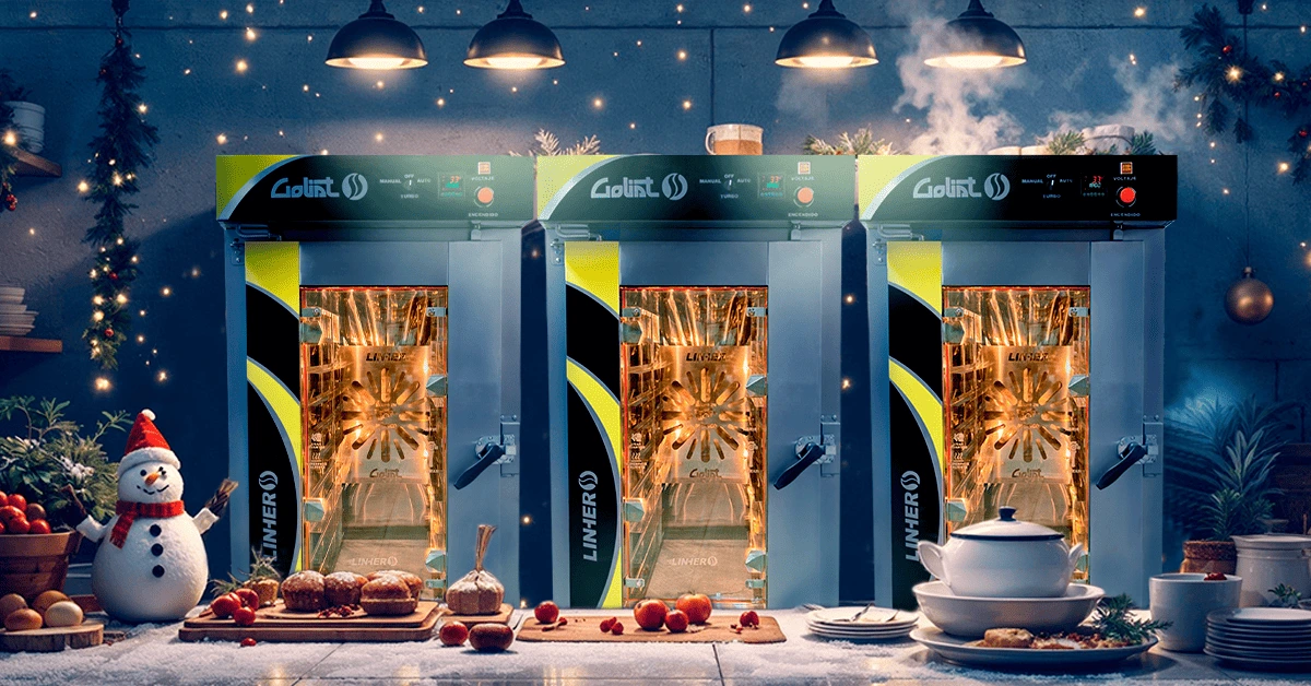 Hornos de convección LINHER Goliat horneando unos deliciosos menús para cena navideña en una cocina decorada para navidad